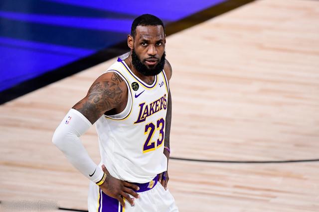 亚冠-C罗补射破门 利雅得胜利主场5-1艾因